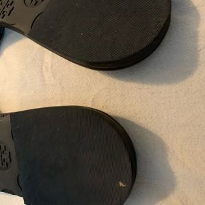 Tory Burch Grania Slides NEW, size 7, silver logo